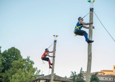 Salita del palo - Palio del Serafino a Sarnano